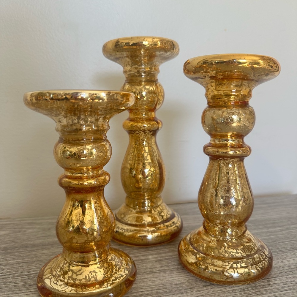 Set of 3 Mercury Glass Pedestals